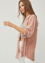 Load image into Gallery viewer, Mauve Oversized Shirt - Farm Town Floral &amp; Boutique
