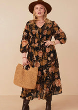 Load image into Gallery viewer, Plus Black and Bronze Dress - Farm Town Floral &amp; Boutique
